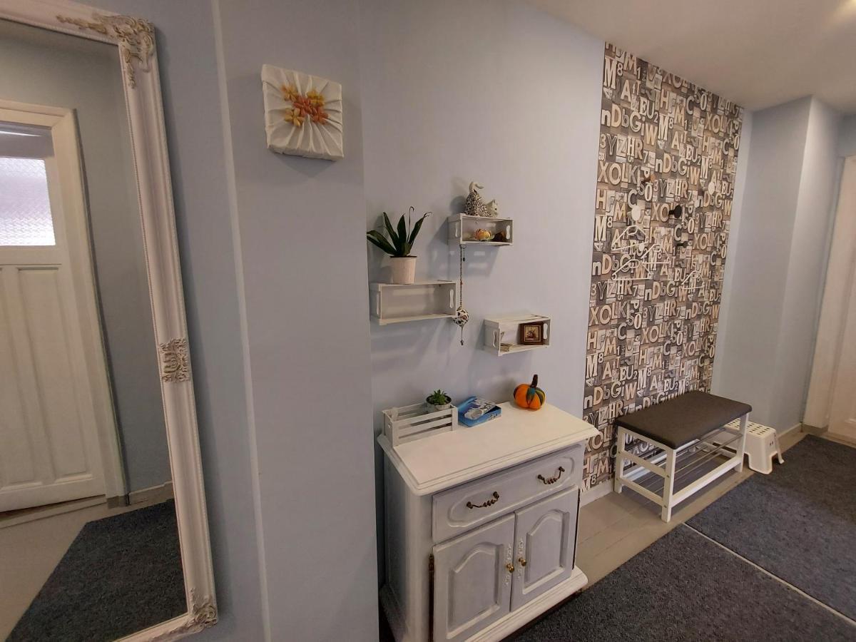 Cozy Spot By The Lions' Bridge Apartment София Екстериор снимка