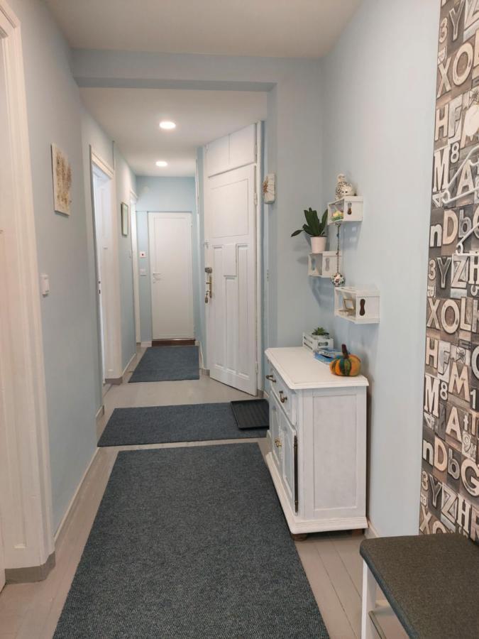 Cozy Spot By The Lions' Bridge Apartment София Екстериор снимка