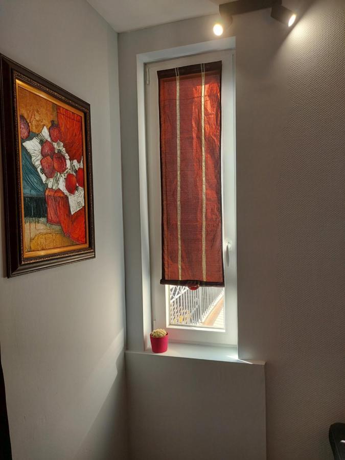 Cozy Spot By The Lions' Bridge Apartment София Екстериор снимка